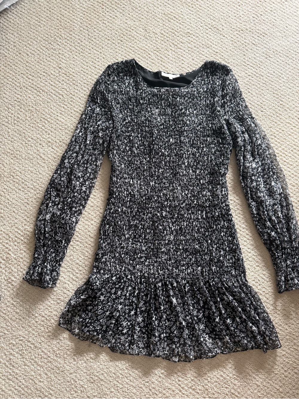 LoveShackFancy smocked long sleeve star dress size M medium. Black and white